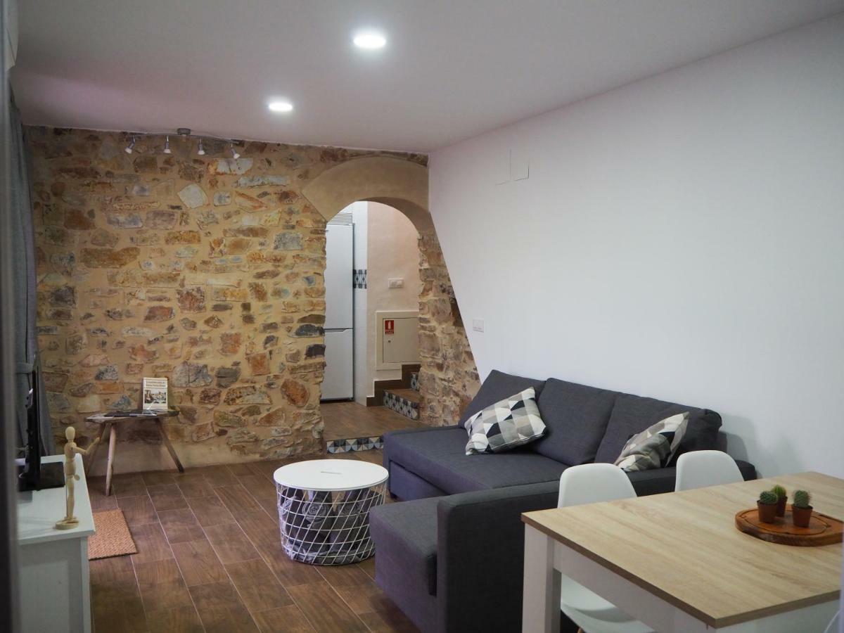 Apartamento Turístico. AZAHAR. Cáceres. Esterno foto