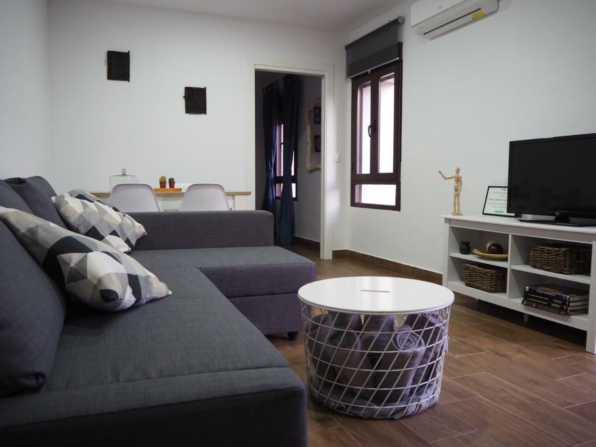 Apartamento Turístico. AZAHAR. Cáceres. Esterno foto