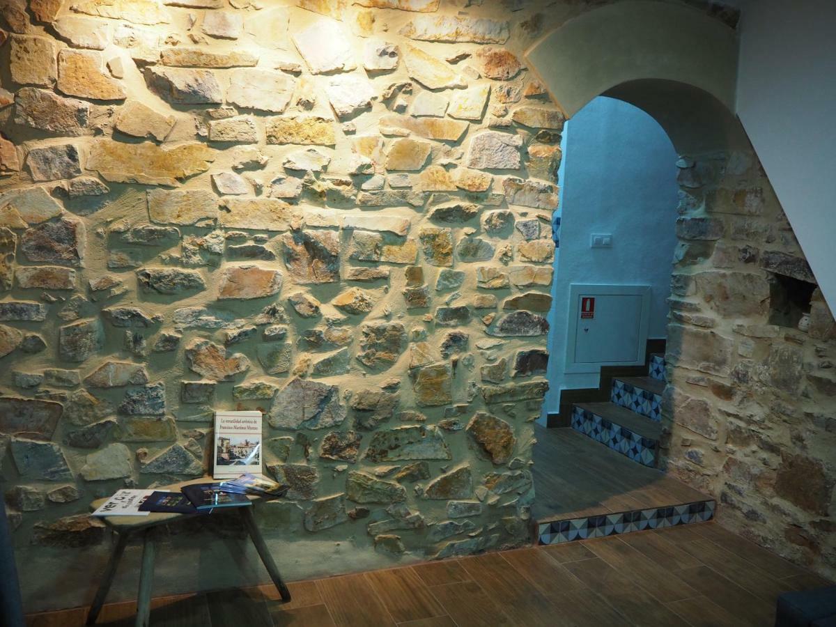 Apartamento Turístico. AZAHAR. Cáceres. Esterno foto