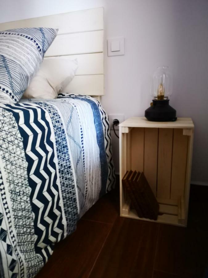 Apartamento Turístico. AZAHAR. Cáceres. Esterno foto
